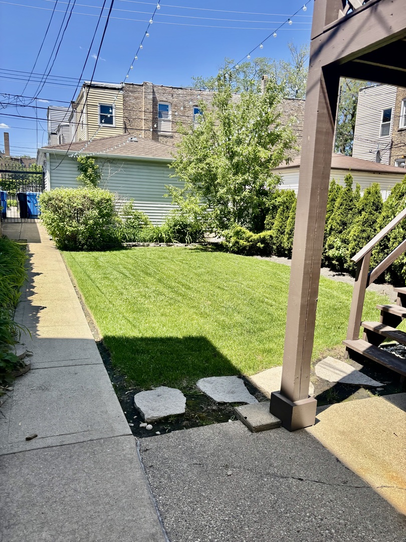 4118 N Kedzie Avenue