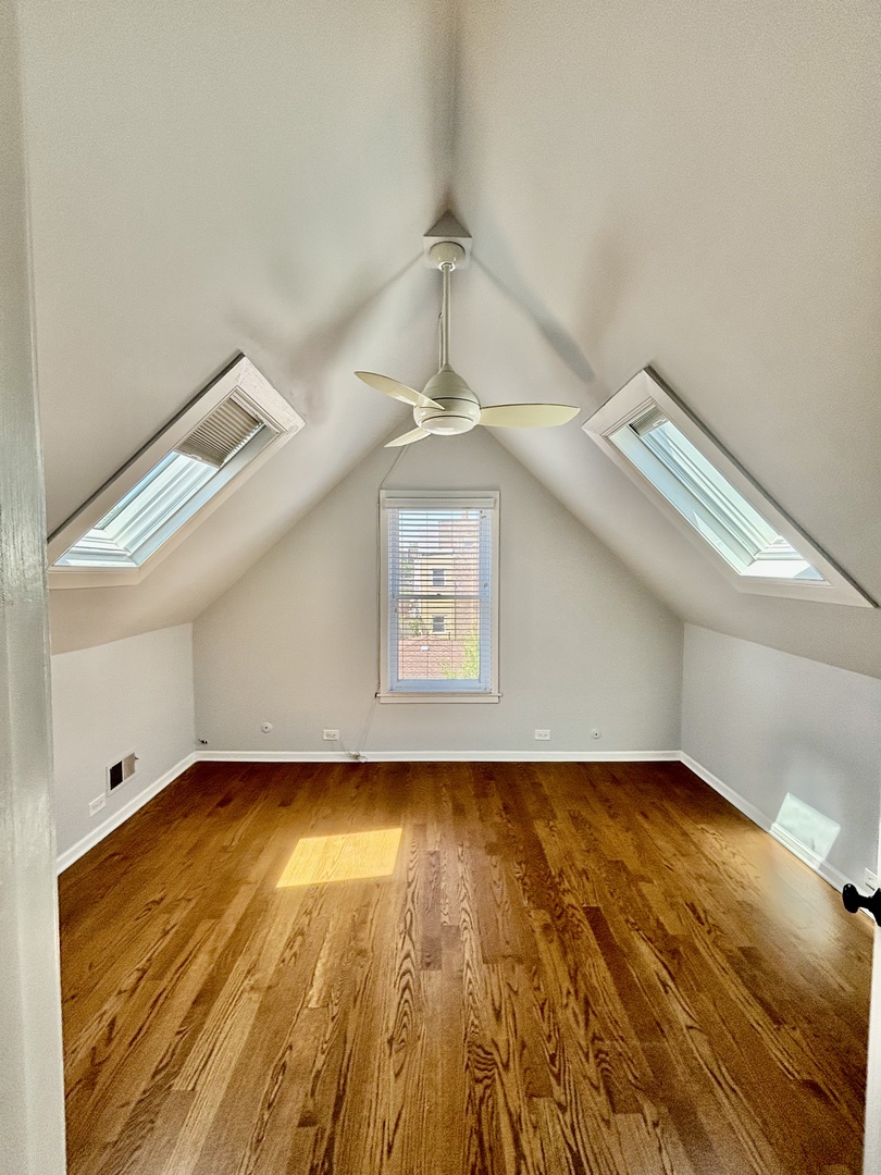 4118 N Kedzie Avenue