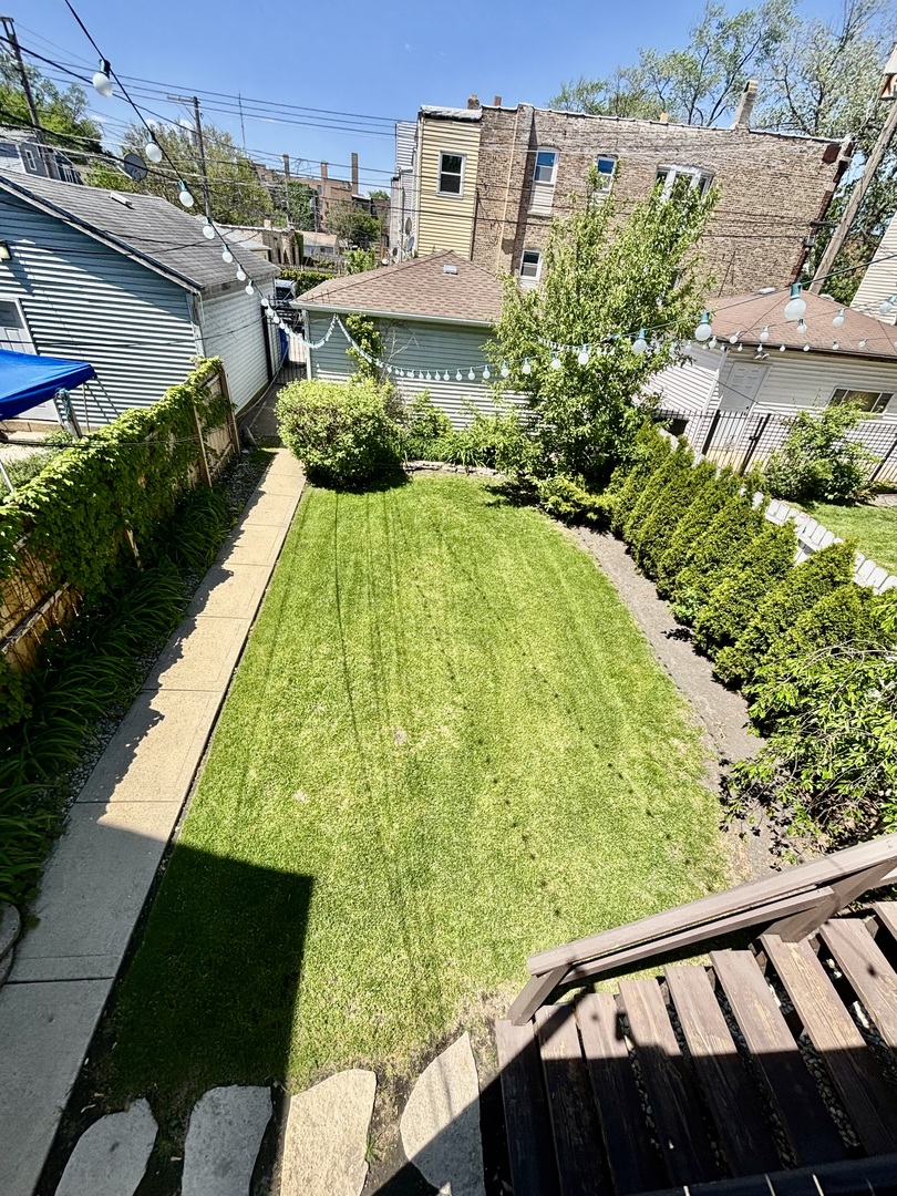 4118 N Kedzie Avenue