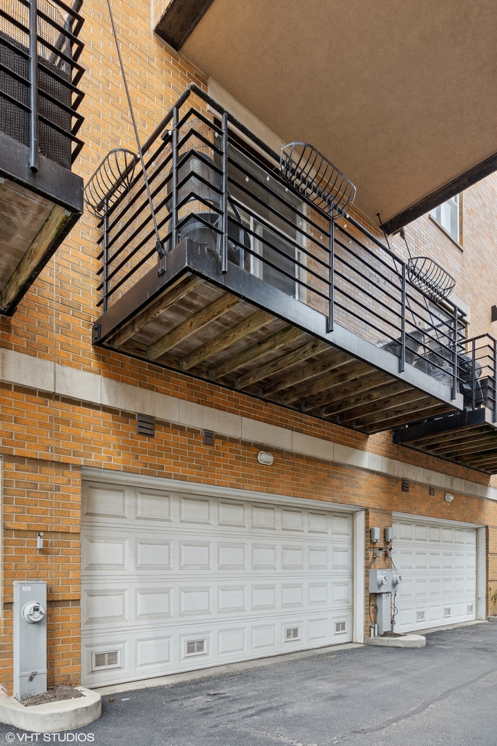 4353 N CAMPBELL Avenue Unit: 0