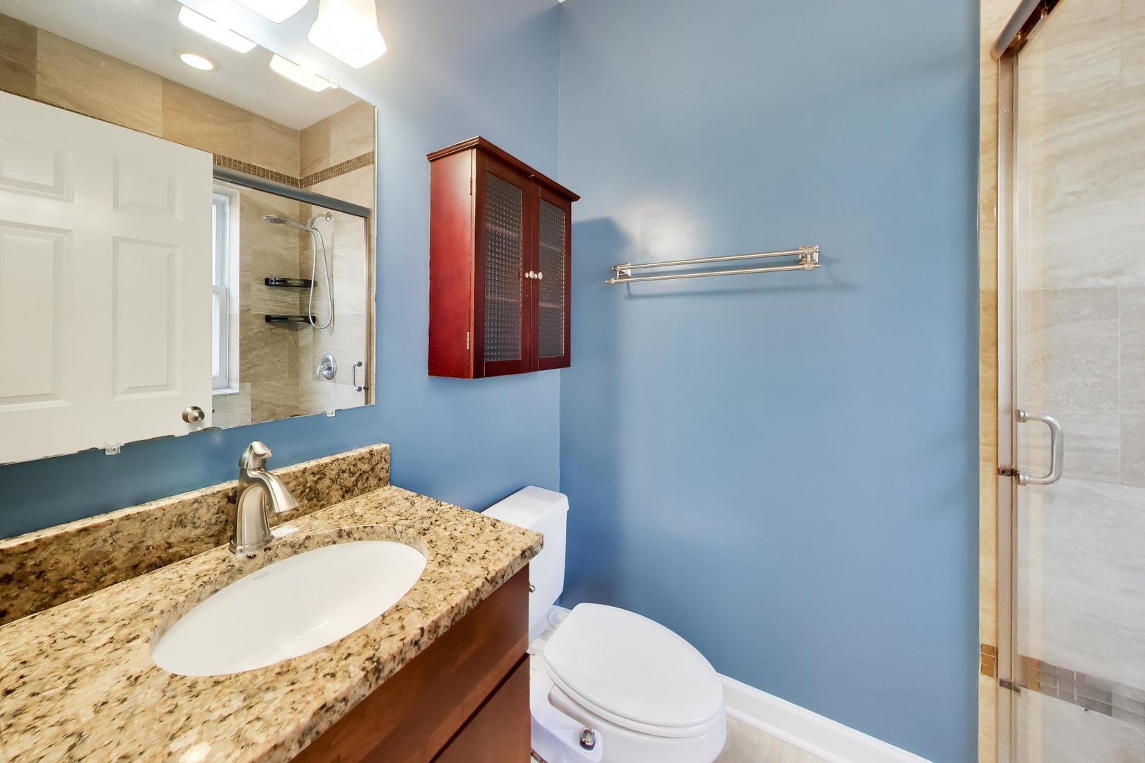4253 N Mozart Street Unit: 3N