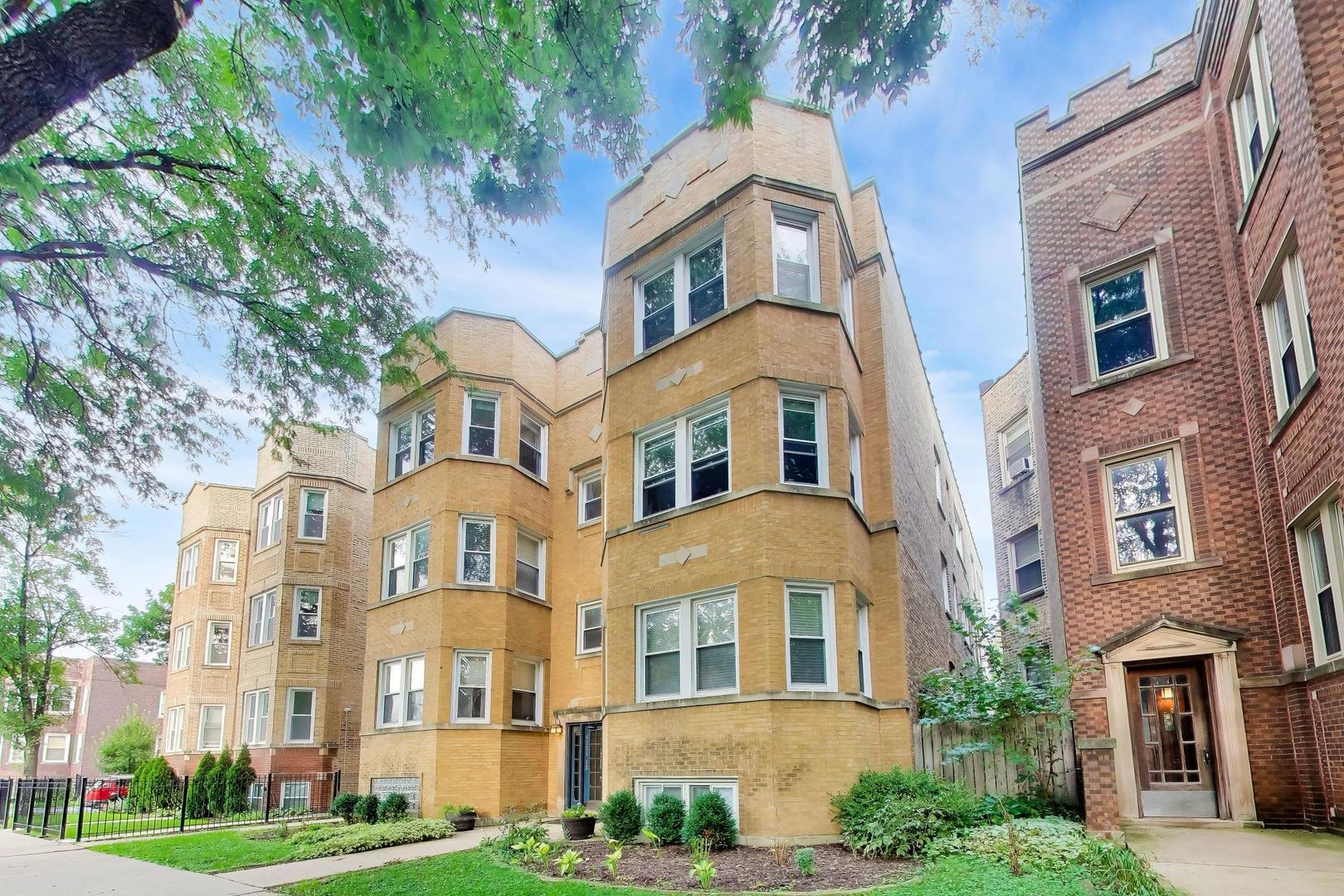 4253 N Mozart Street Unit: 3N