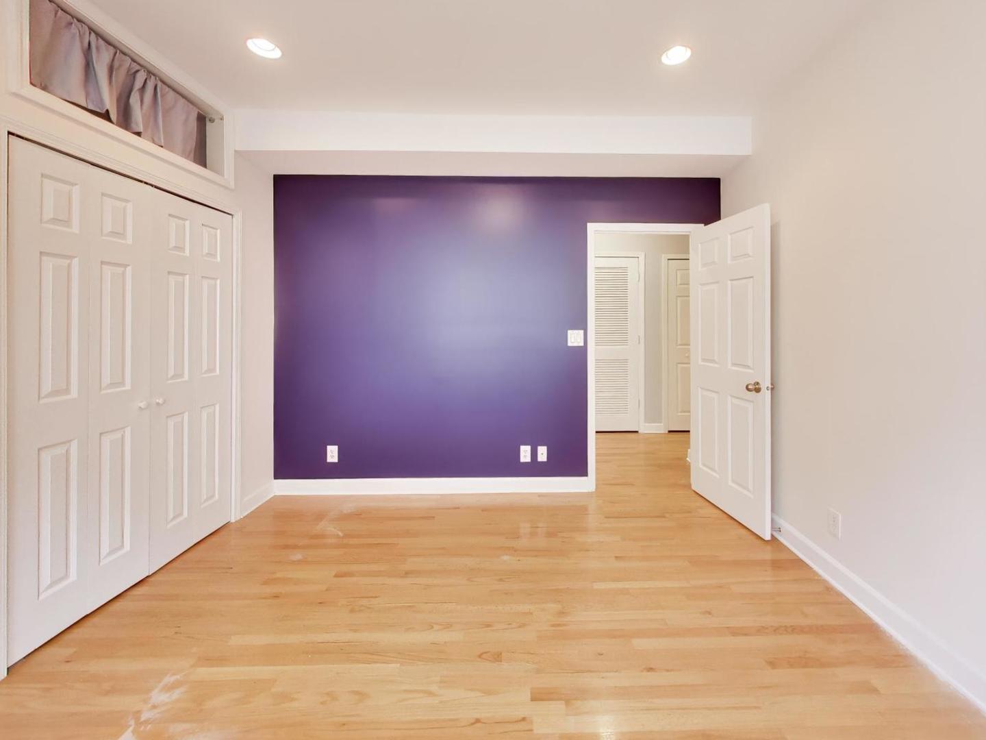 4253 N Mozart Street Unit: 3N