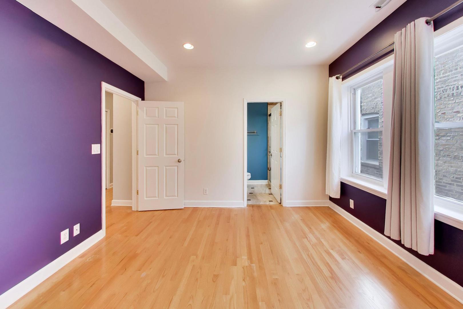 4253 N Mozart Street Unit: 3N