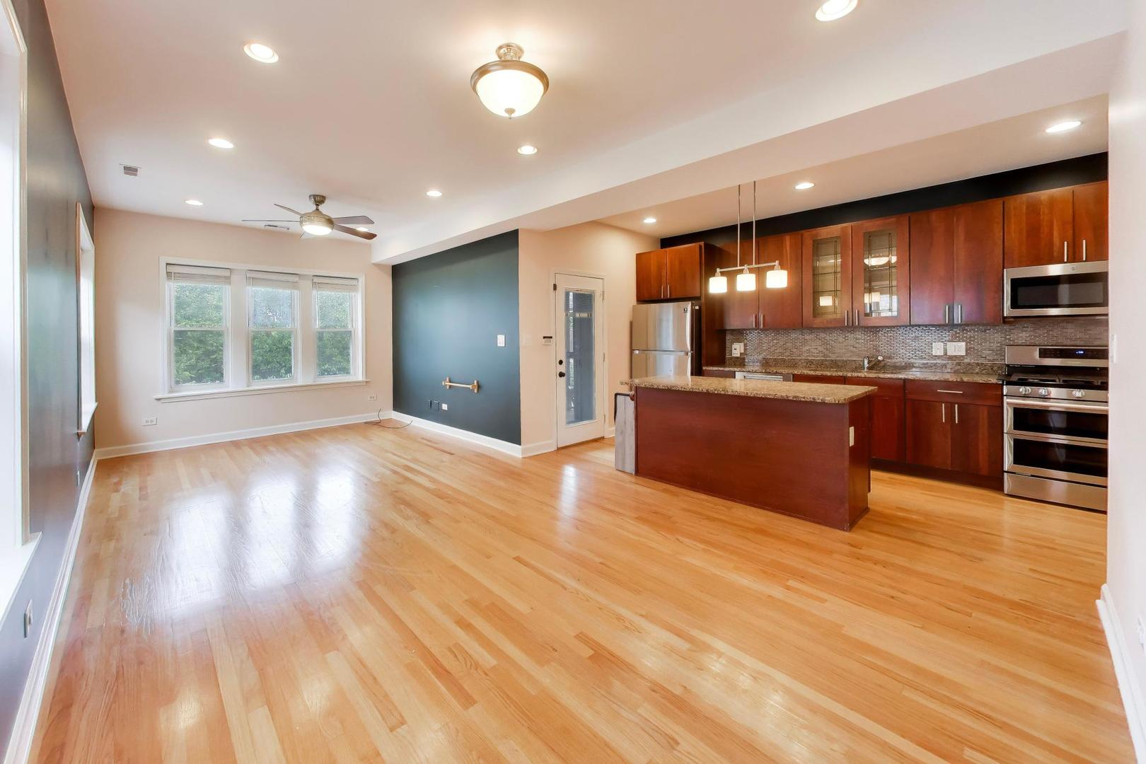 4253 N Mozart Street Unit: 3N