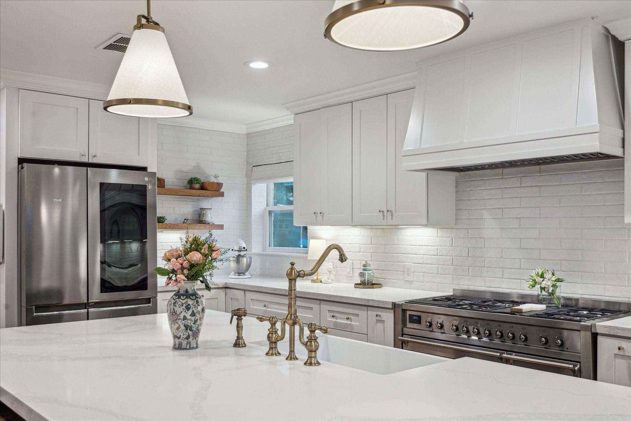 5211 Caversham Drive