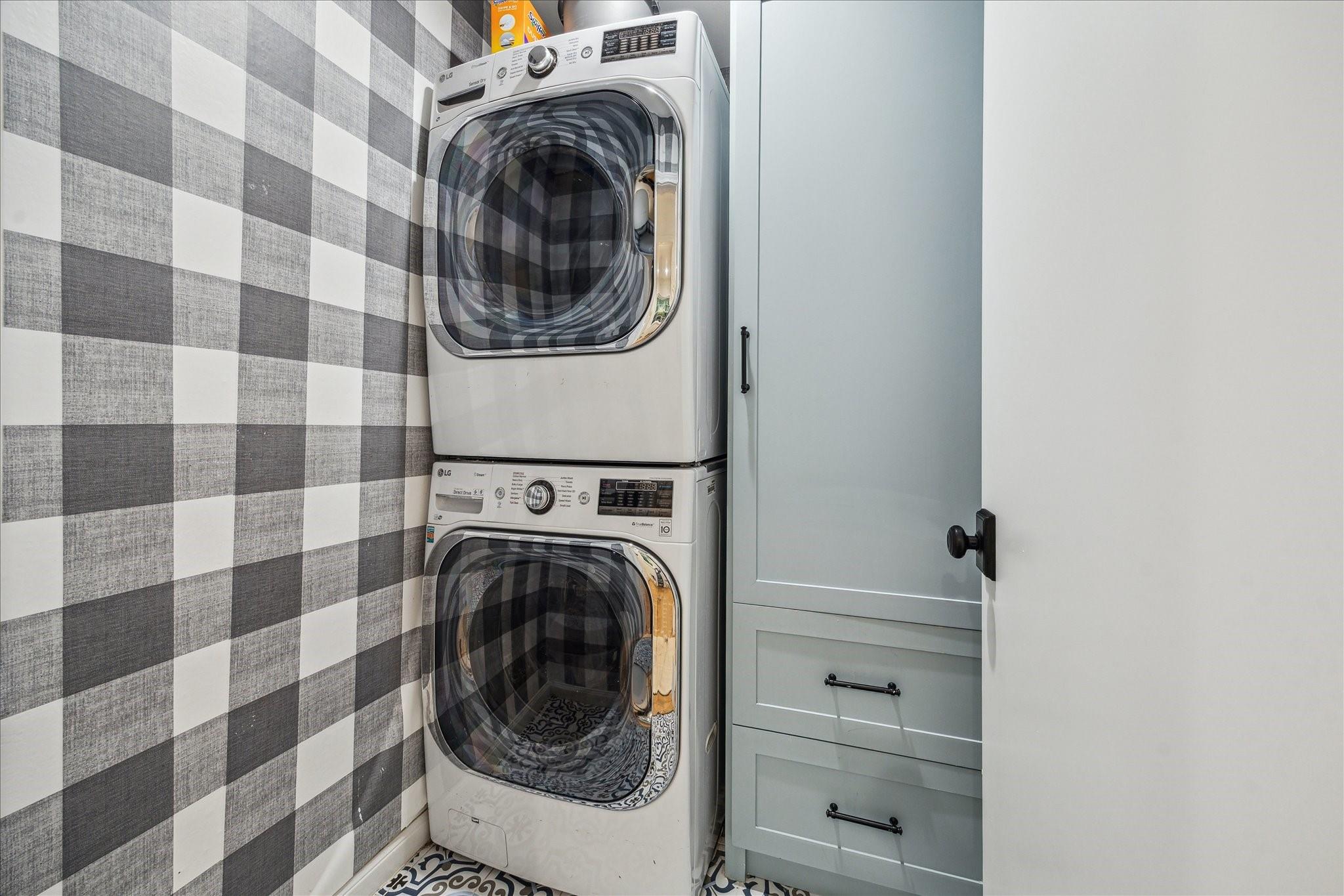 5211 Caversham Drive