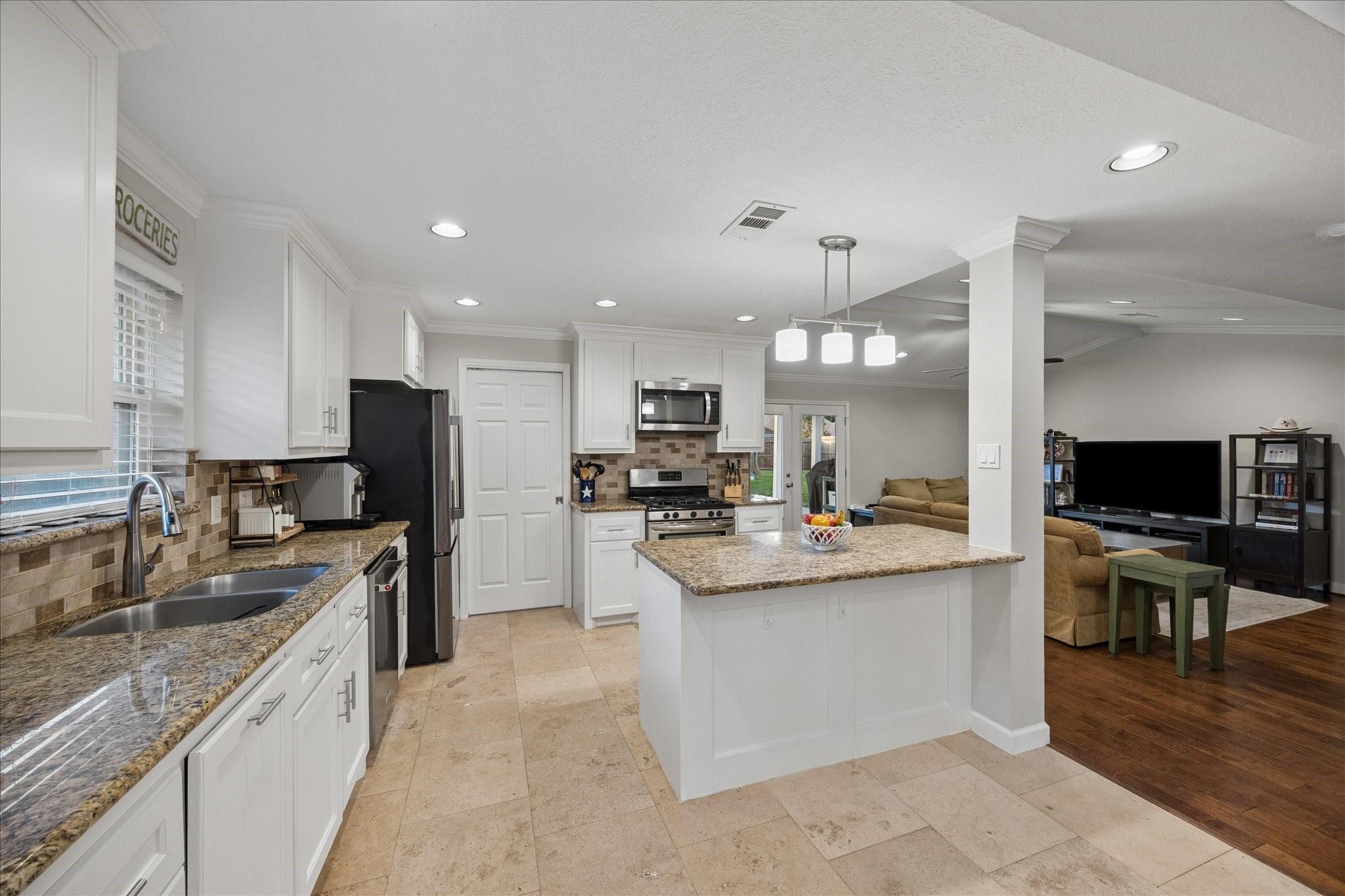 5802 Belrose Drive