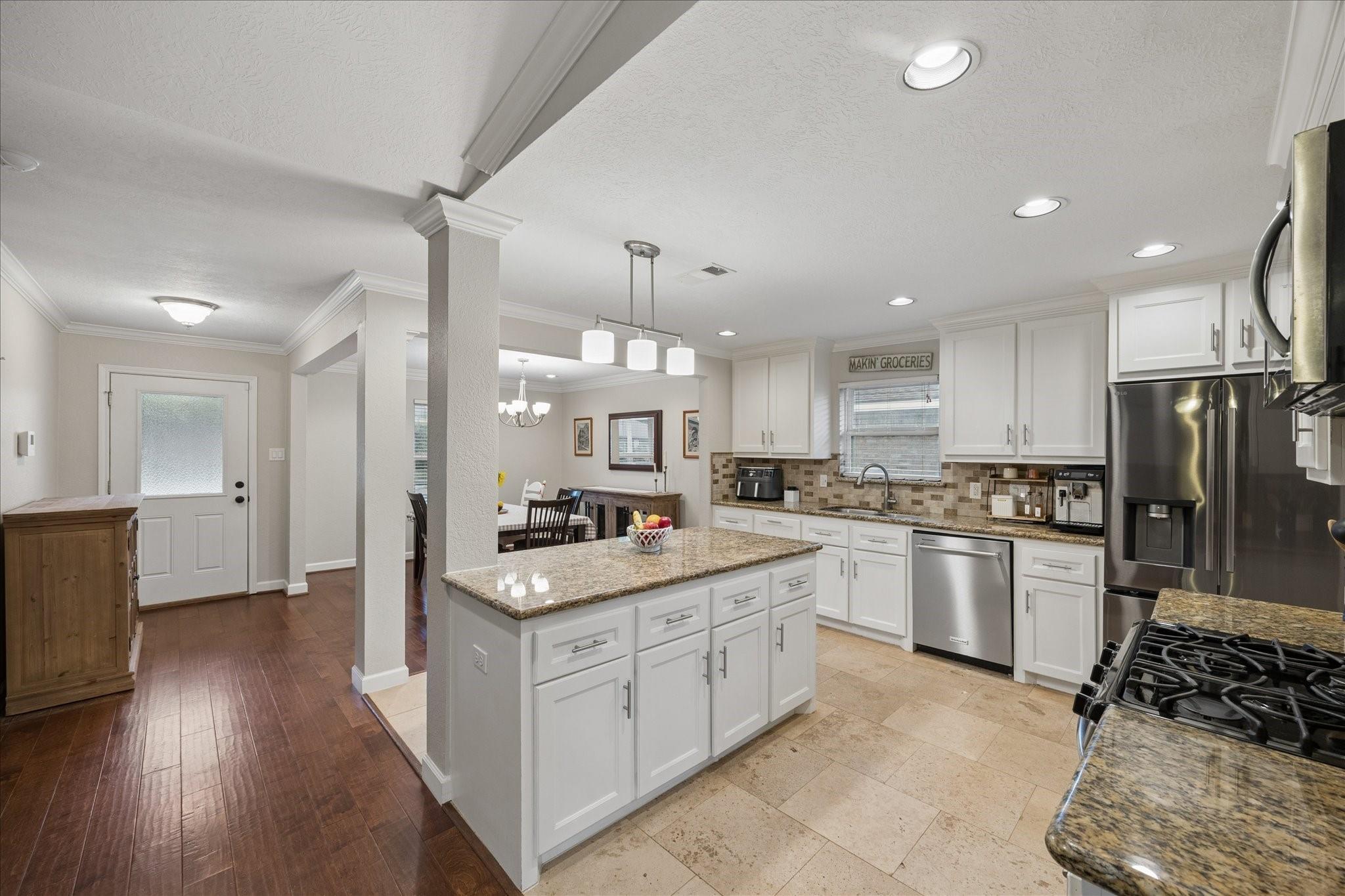 5802 Belrose Drive