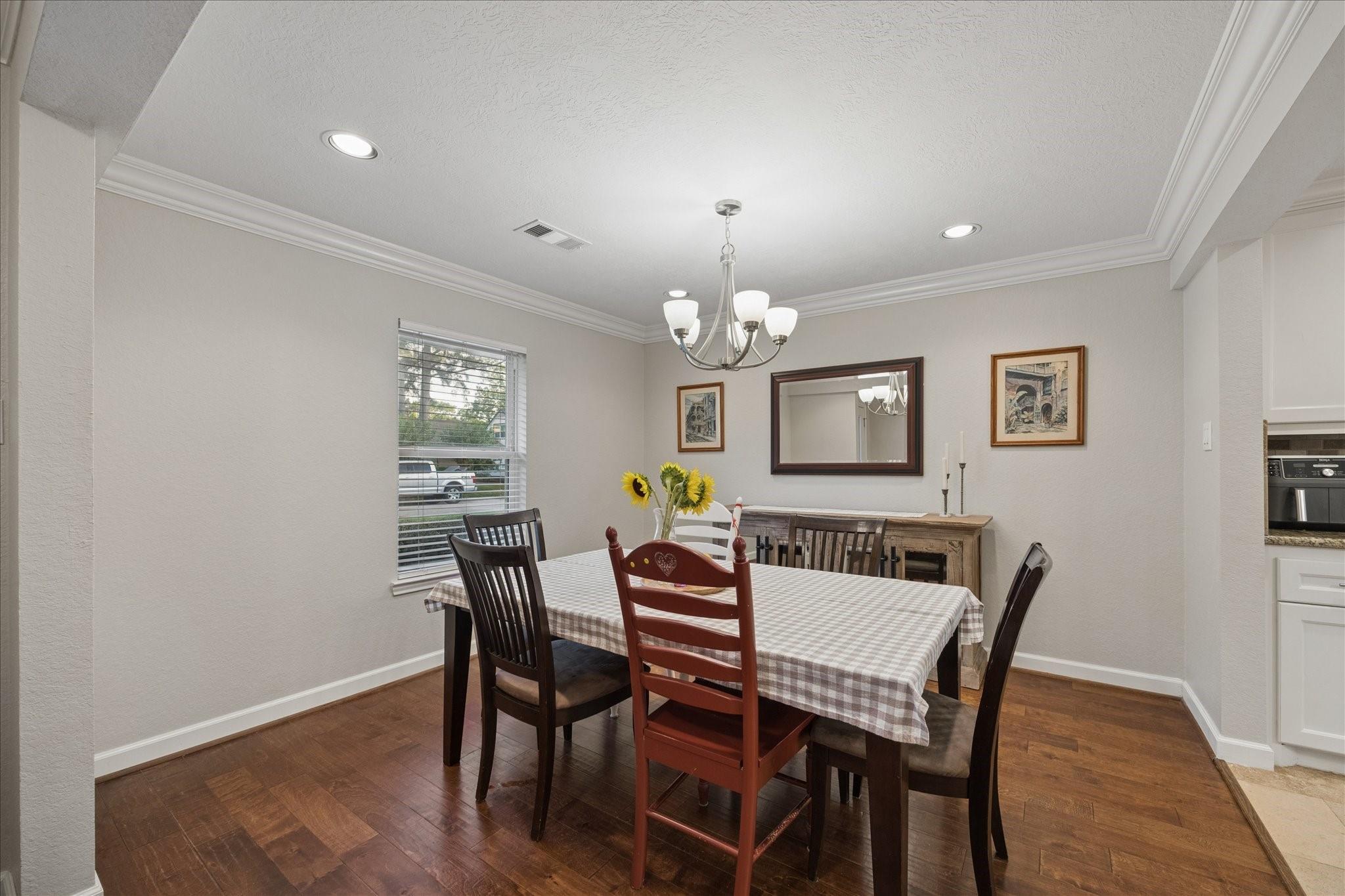 5802 Belrose Drive
