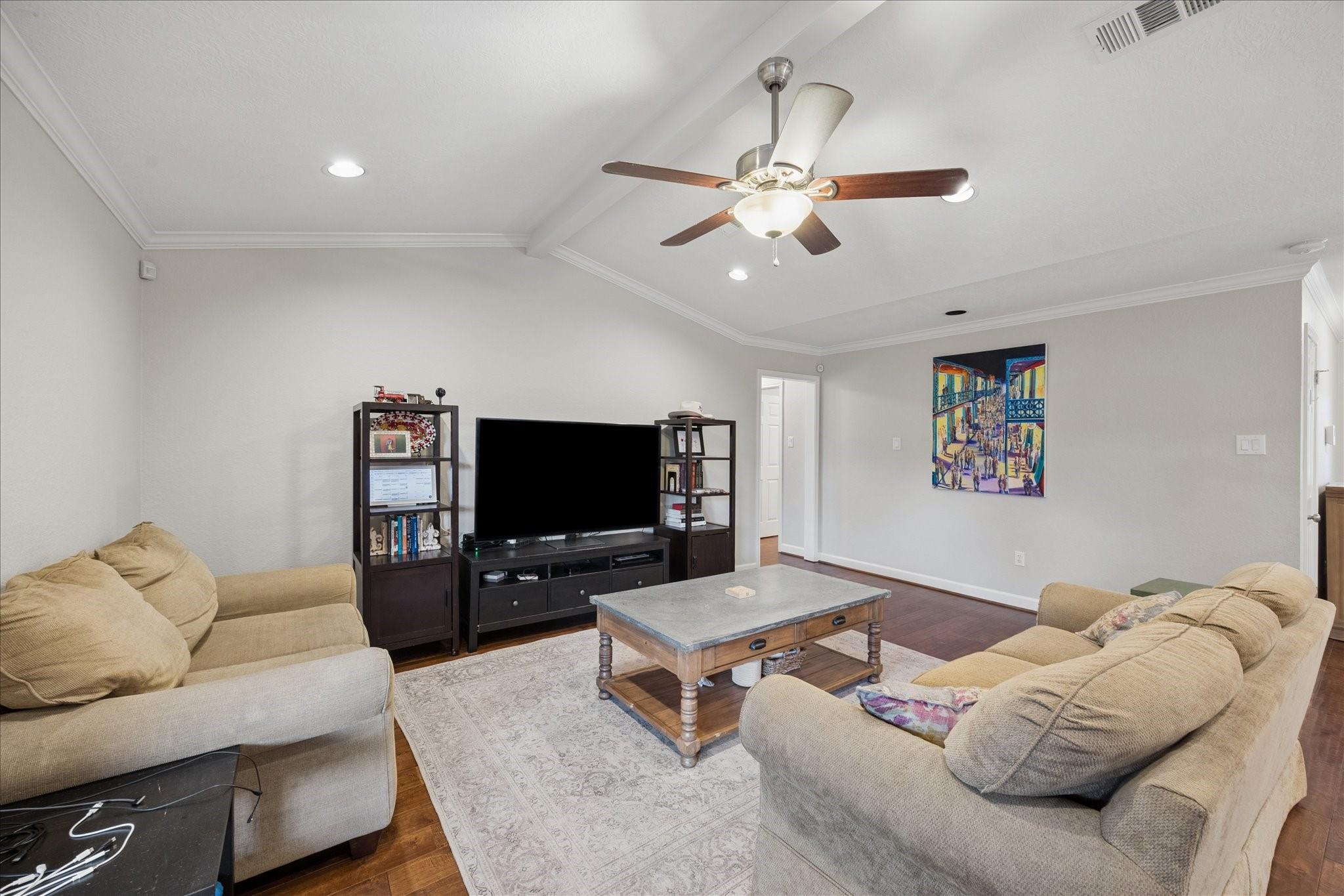 5802 Belrose Drive