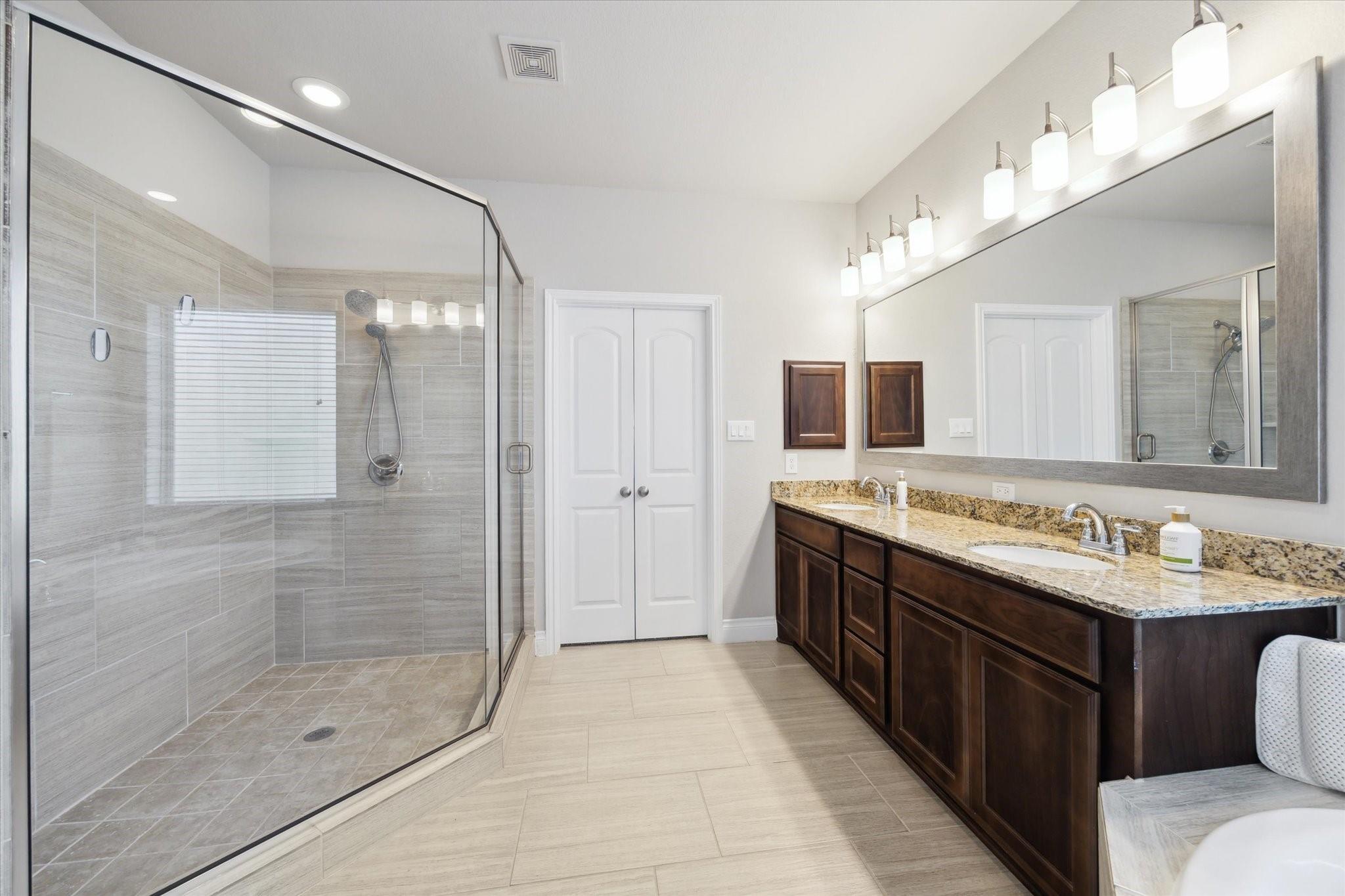9514 Scanlan Heights Lane