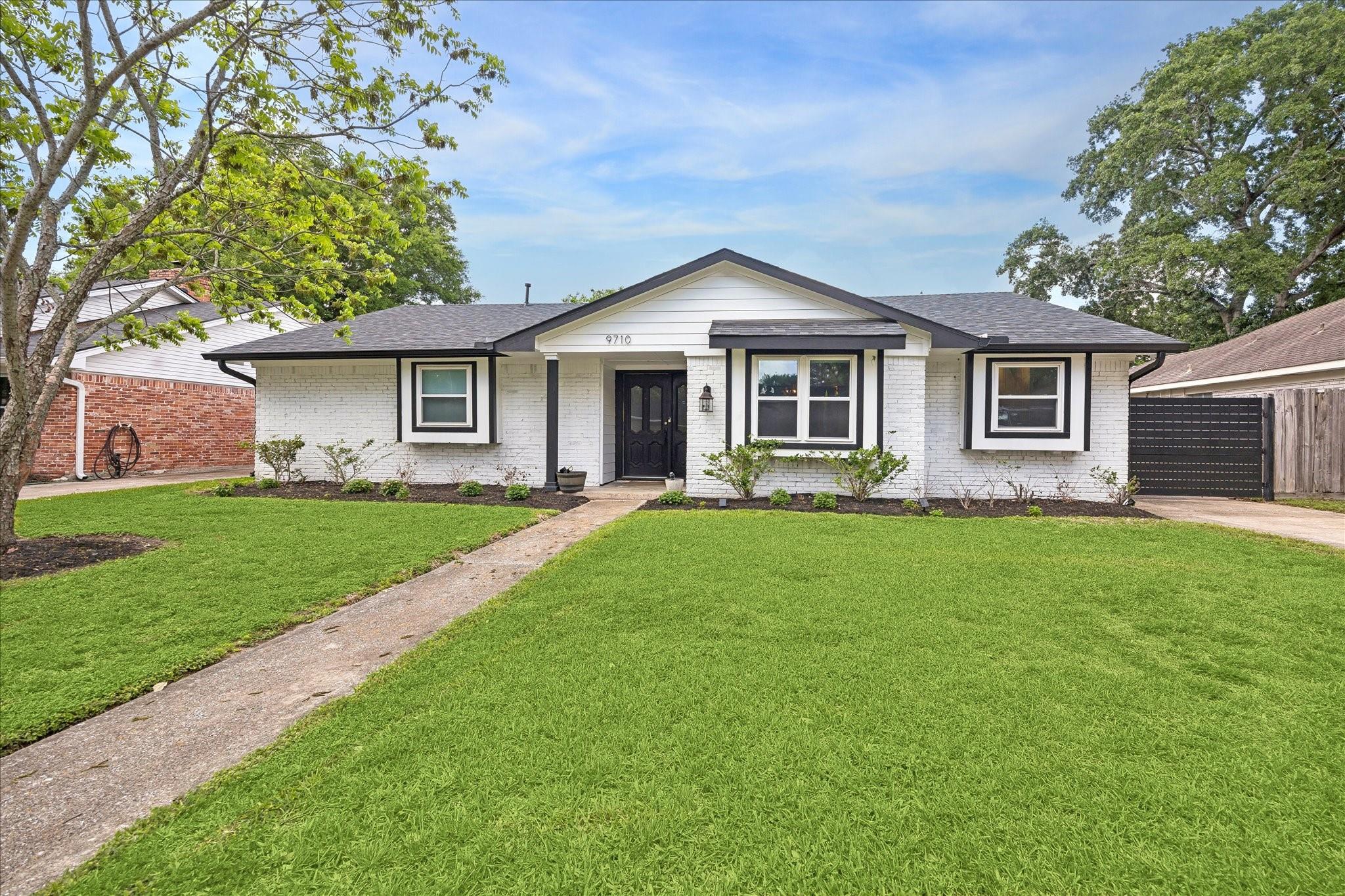 9710 Bob White Drive