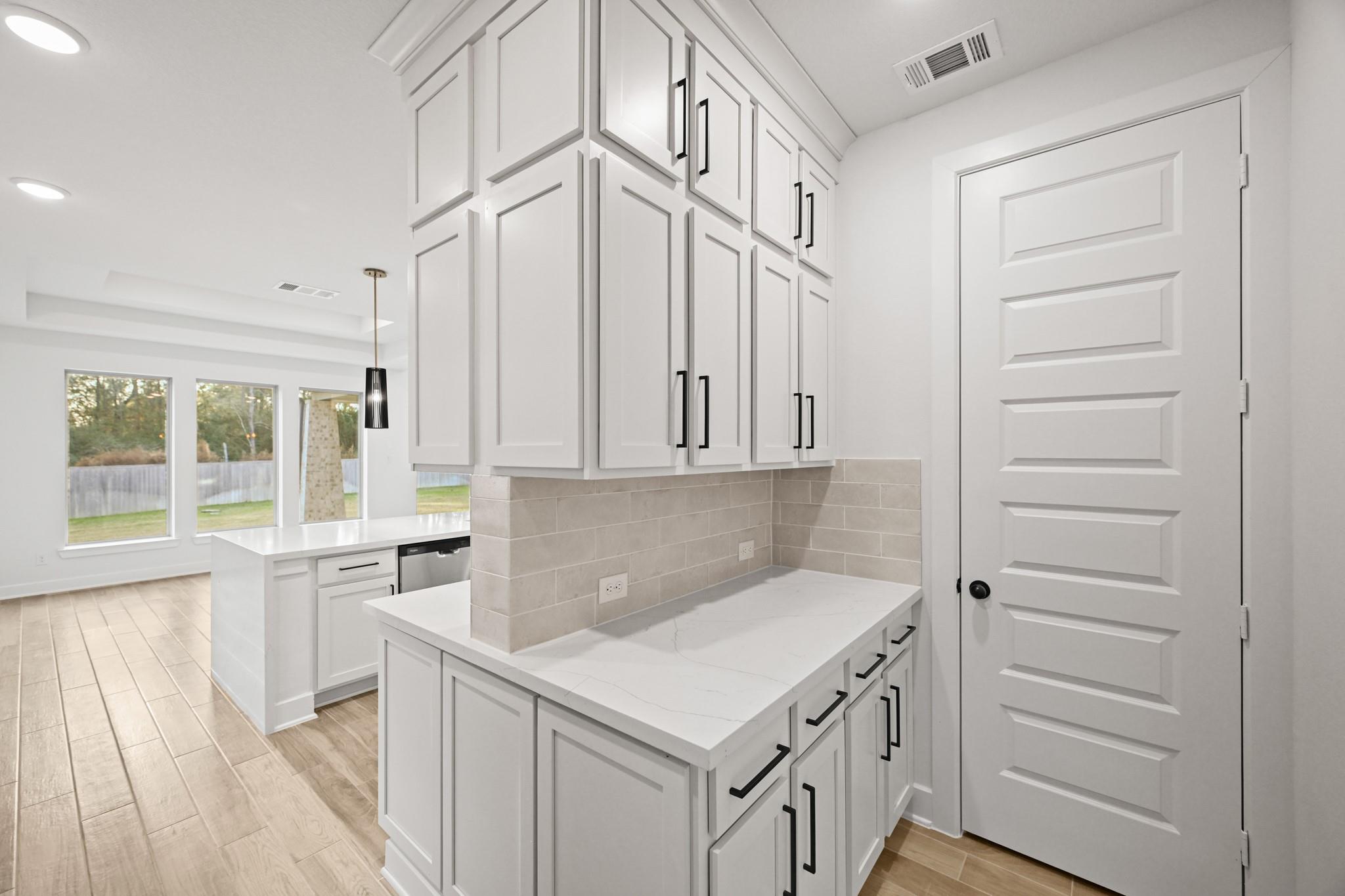 129 Sweeping Valley Drive