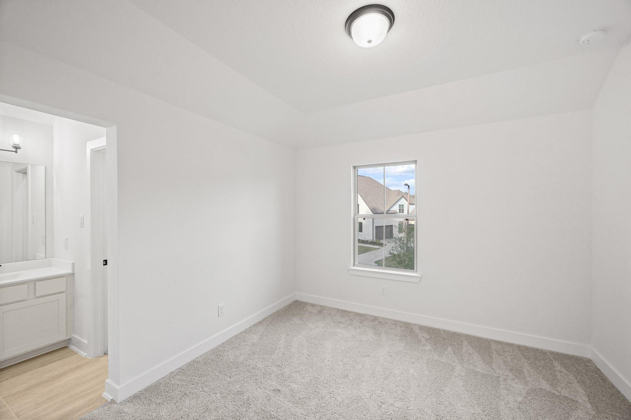 129 Sweeping Valley Drive