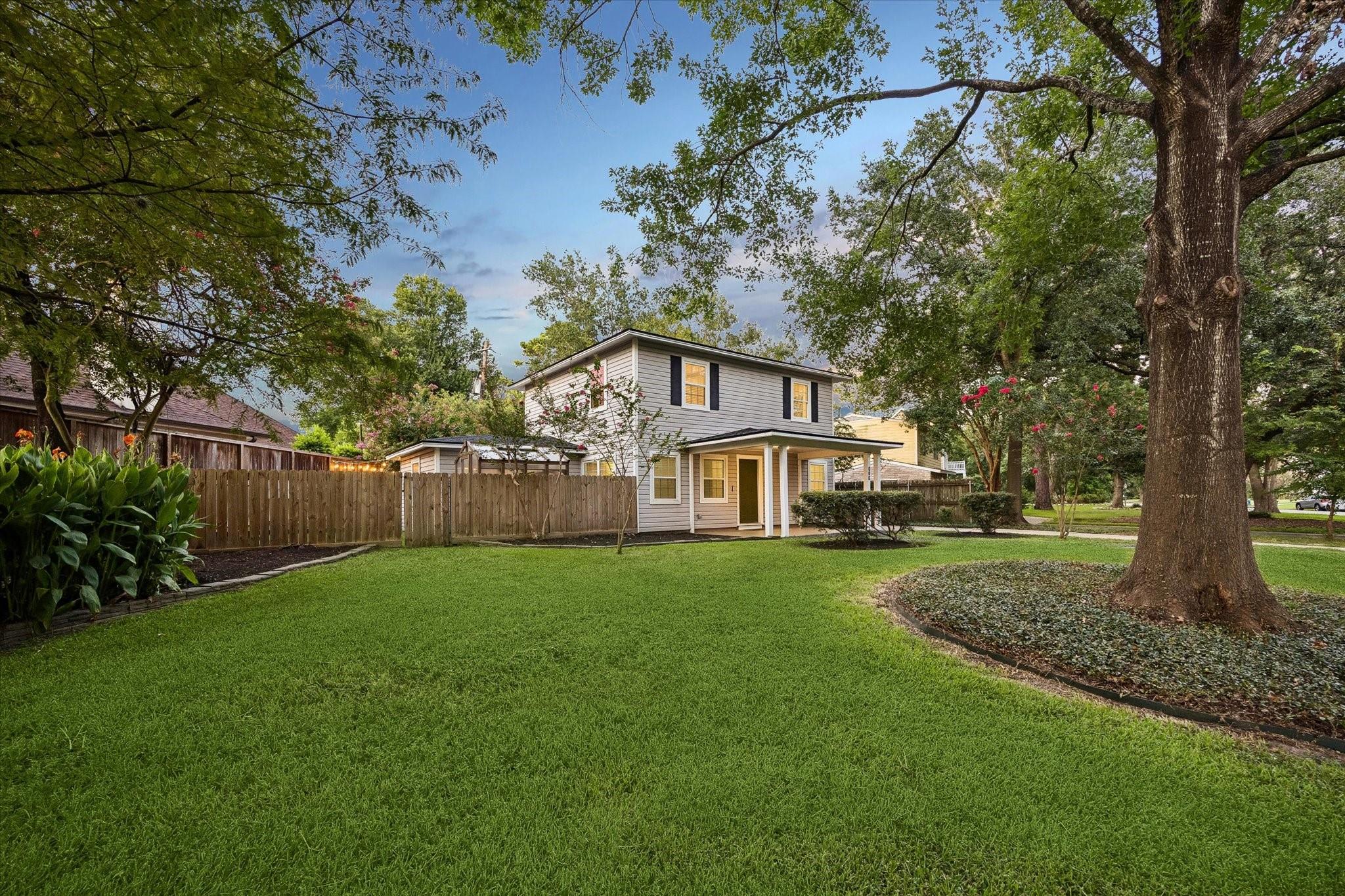 858 Azalea Street