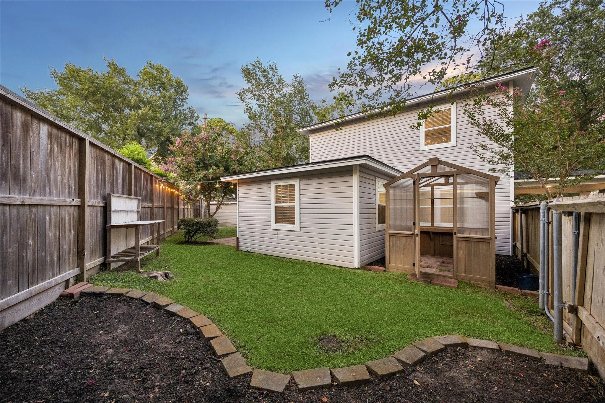 858 Azalea Street
