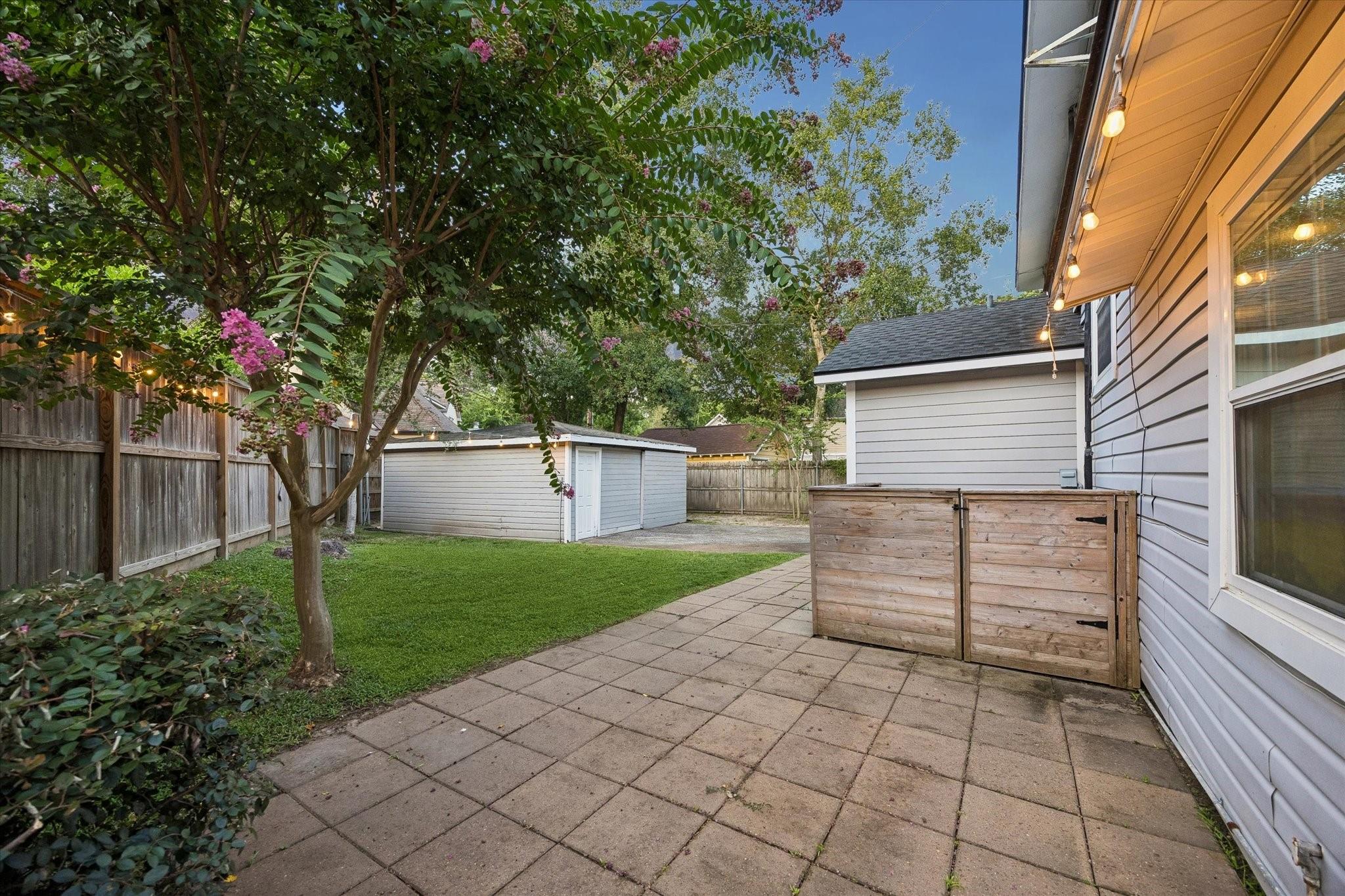 858 Azalea Street