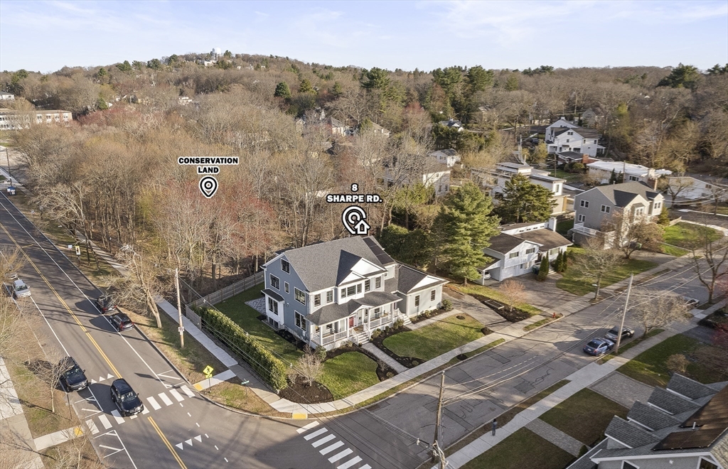 8 Sharpe Rd