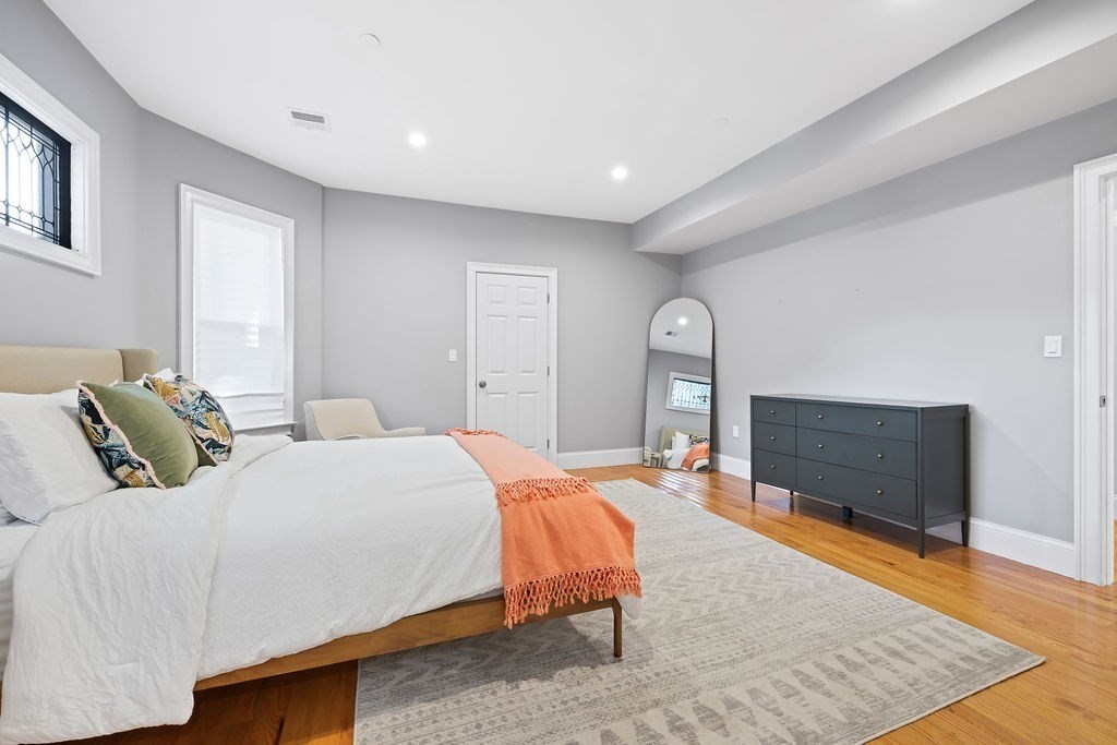 46 Gardner St. # 1