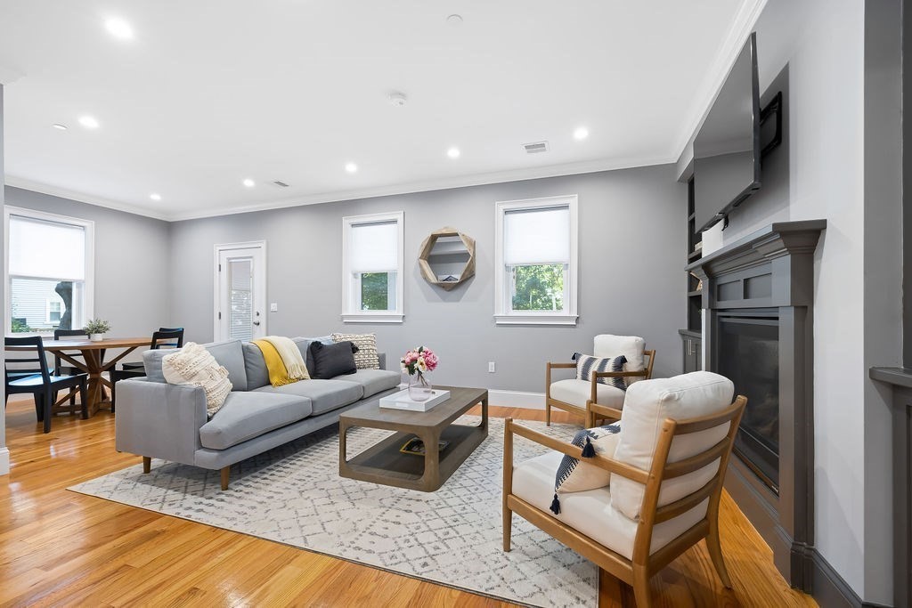 46 Gardner St. # 1