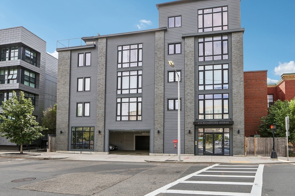 610 Rutherford Ave # 404