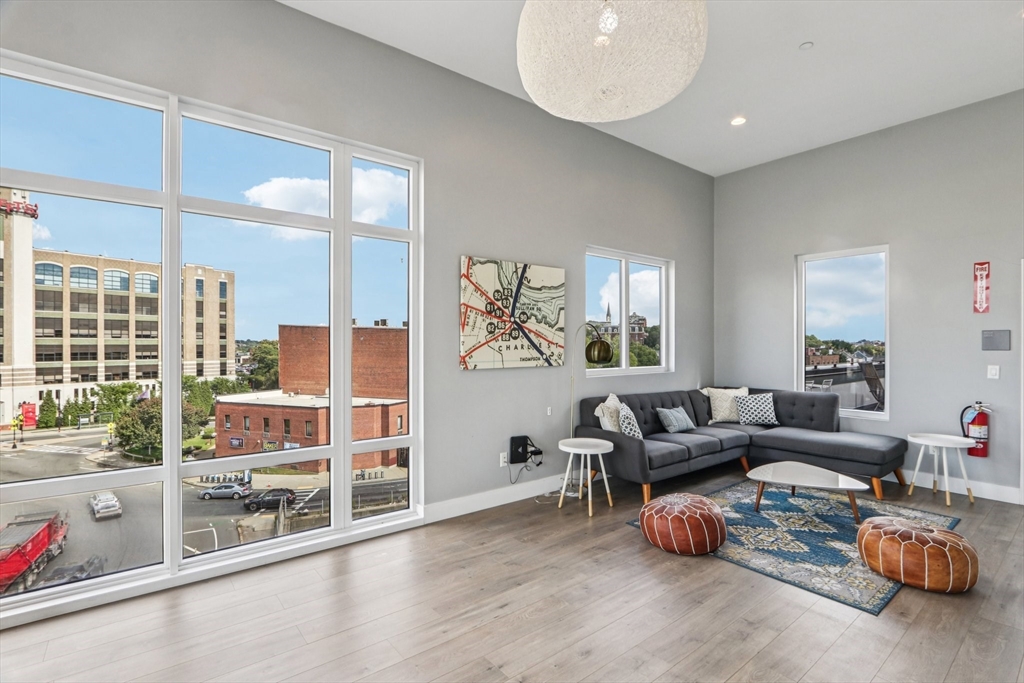 610 Rutherford Ave # 404