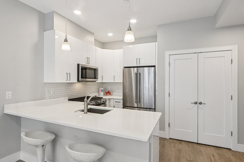 610 Rutherford Ave # 404, Boston Unit: 404