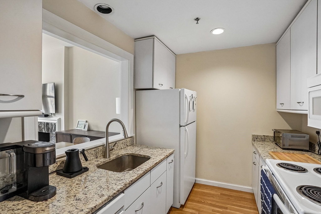 416 Marlborough St. # 408
