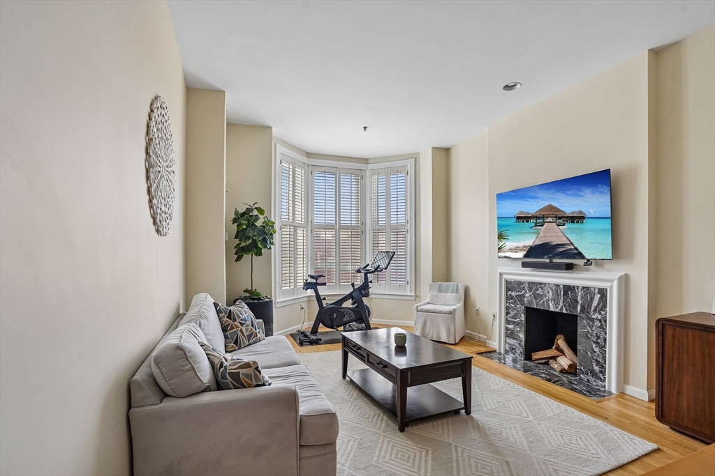 416 Marlborough St. # 408