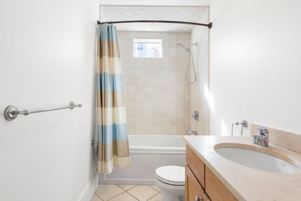 21 Cawfield St. # 1