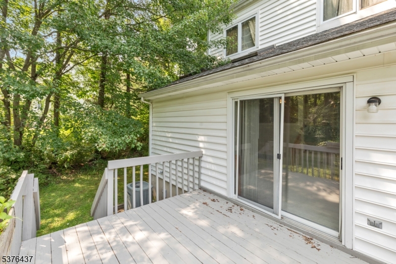 602 Mountain Ave