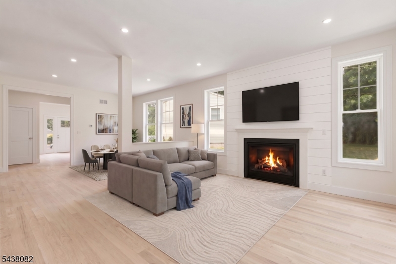 21 Woodruff Ct