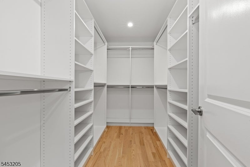 21 Woodruff Ct