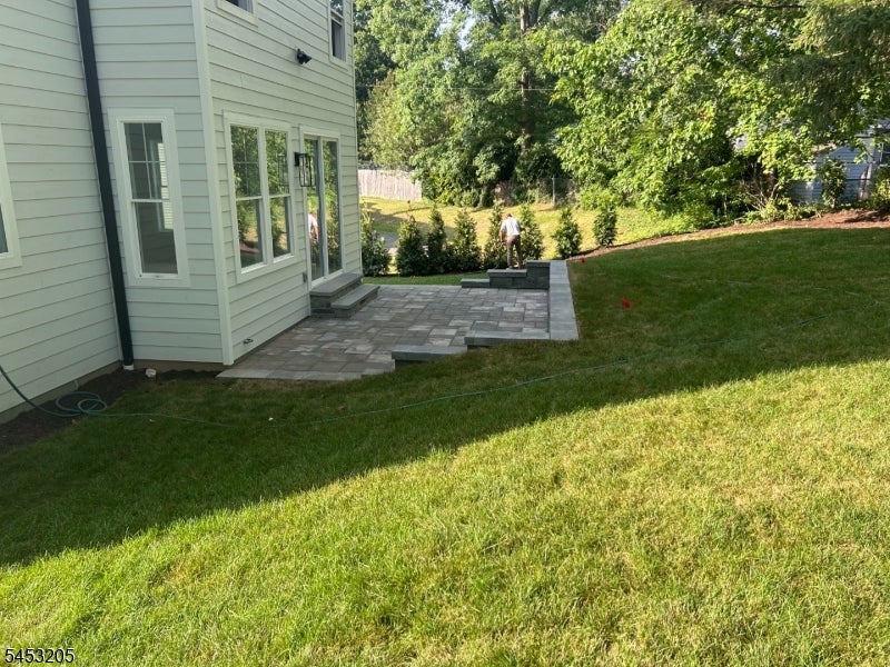 21 Woodruff Ct