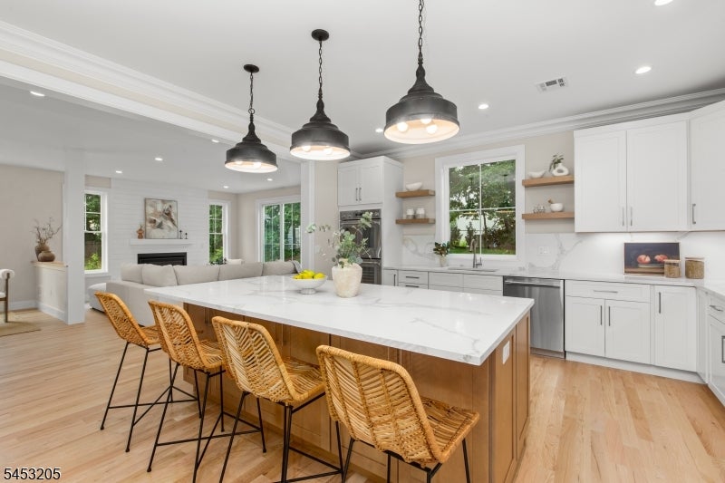 21 Woodruff Ct