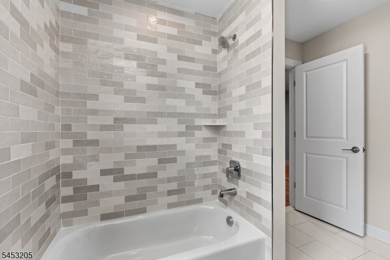 21 Woodruff Ct
