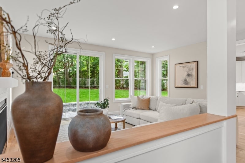 21 Woodruff Ct