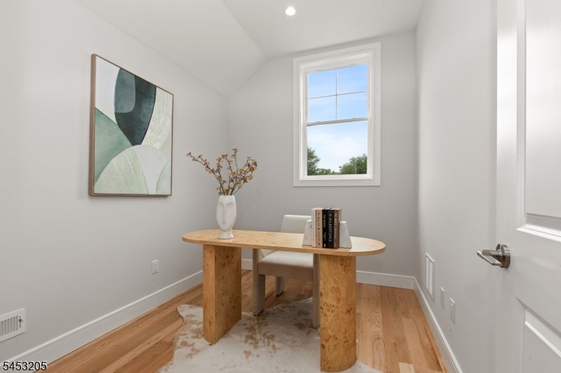 21 Woodruff Ct