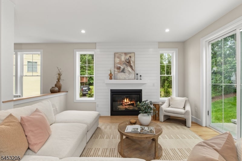 21 Woodruff Ct