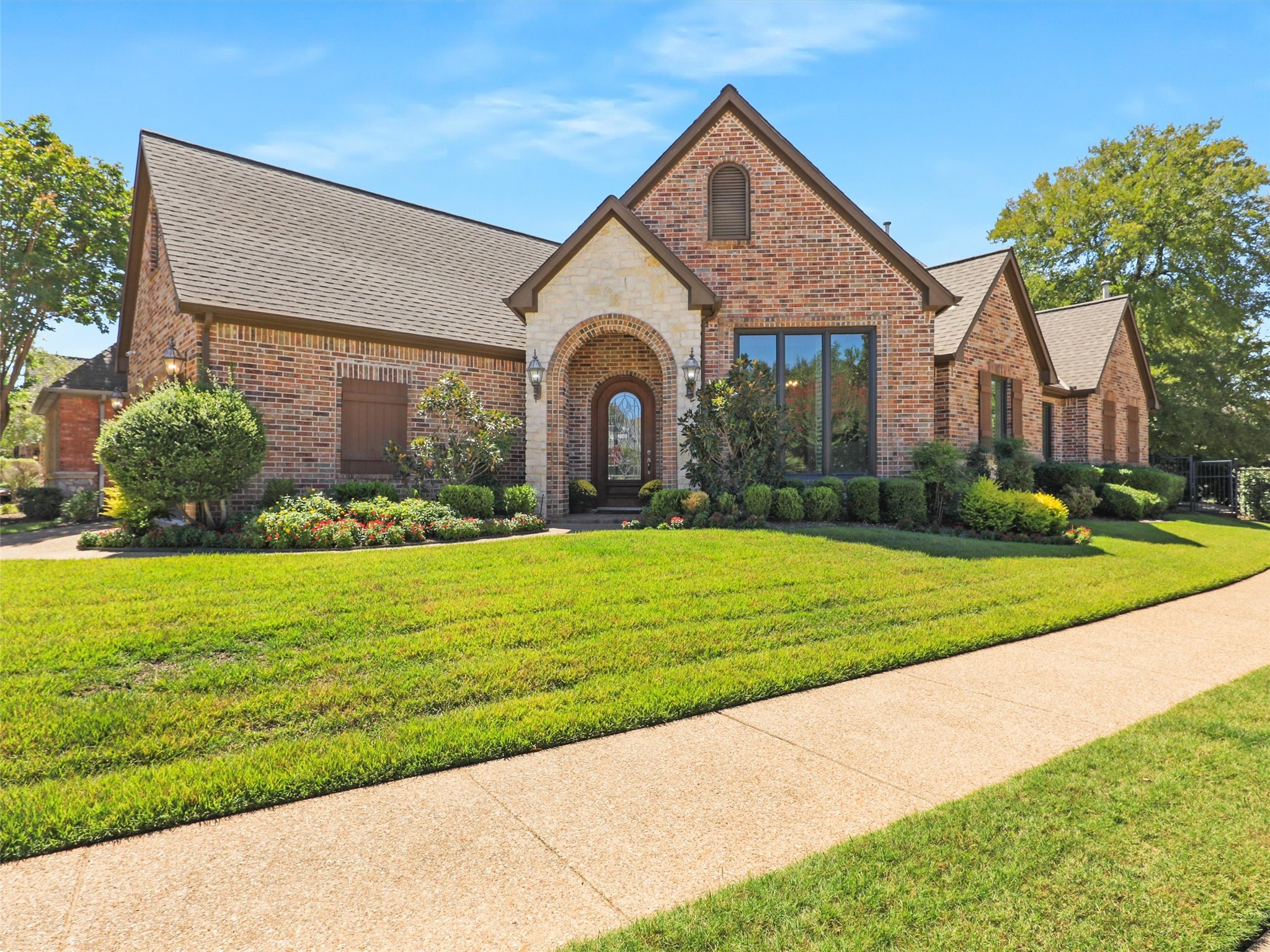 614 Chandon Court