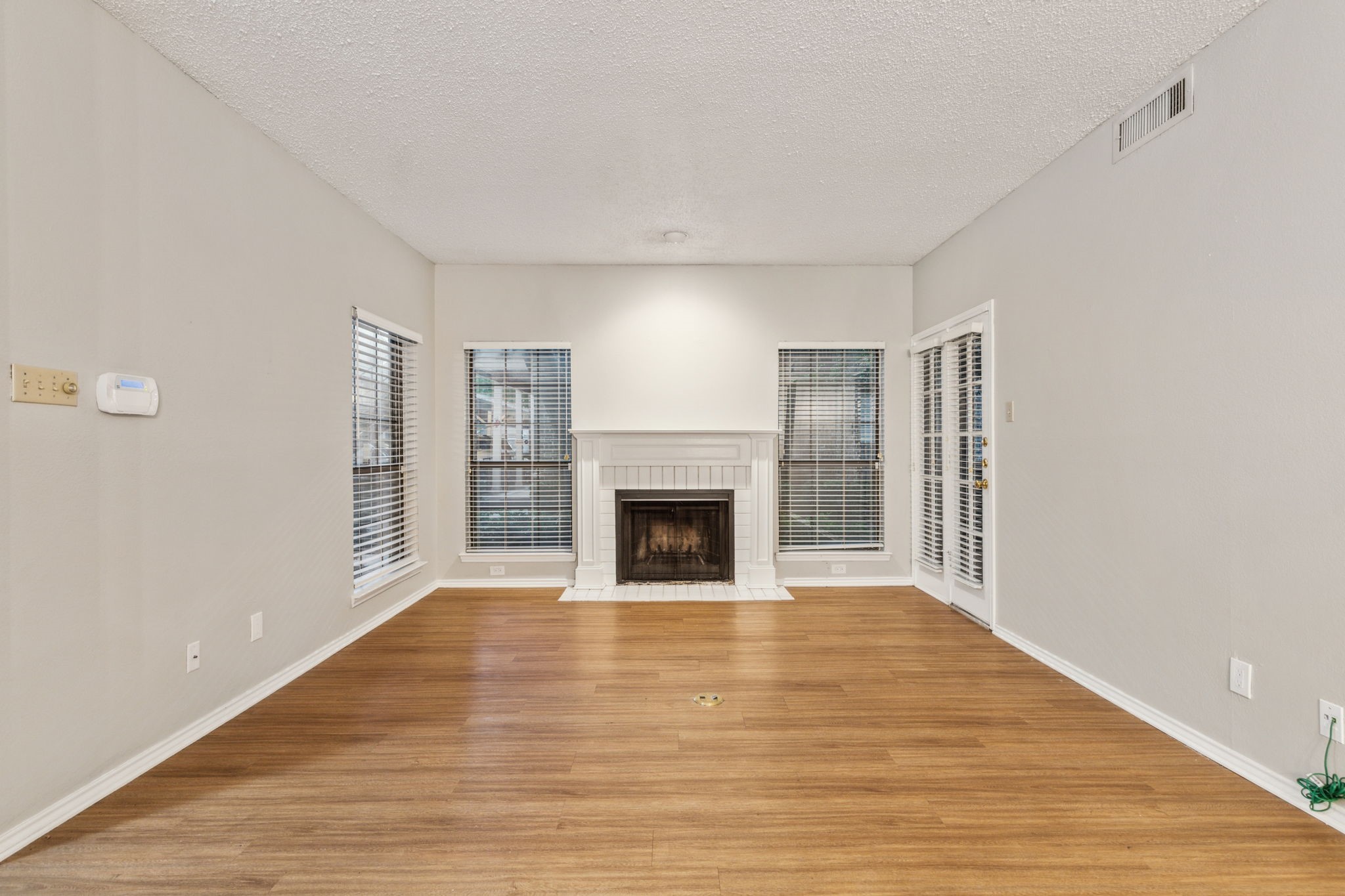5859 Frankford Road 601