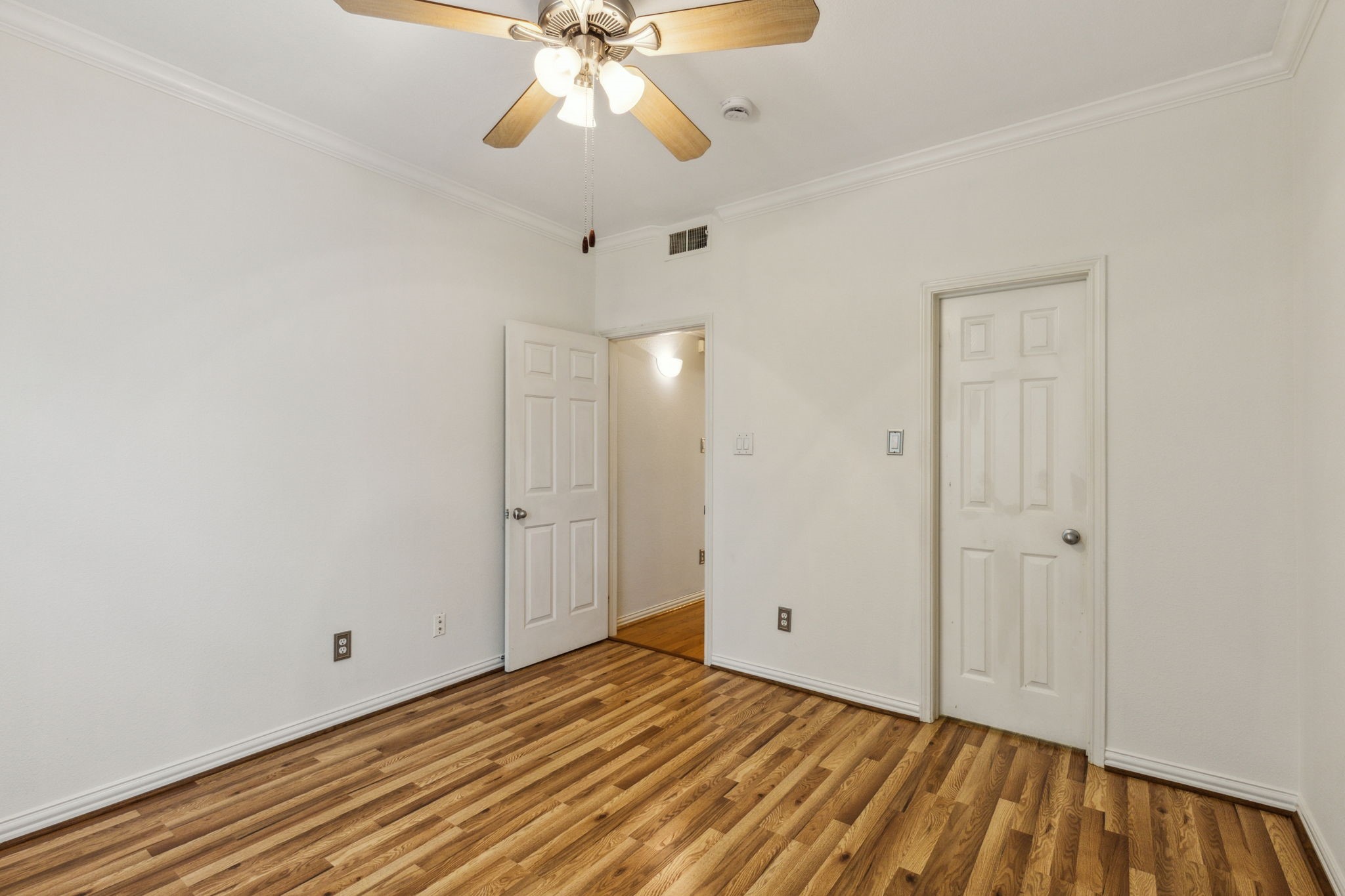 2524 Preston Road 806