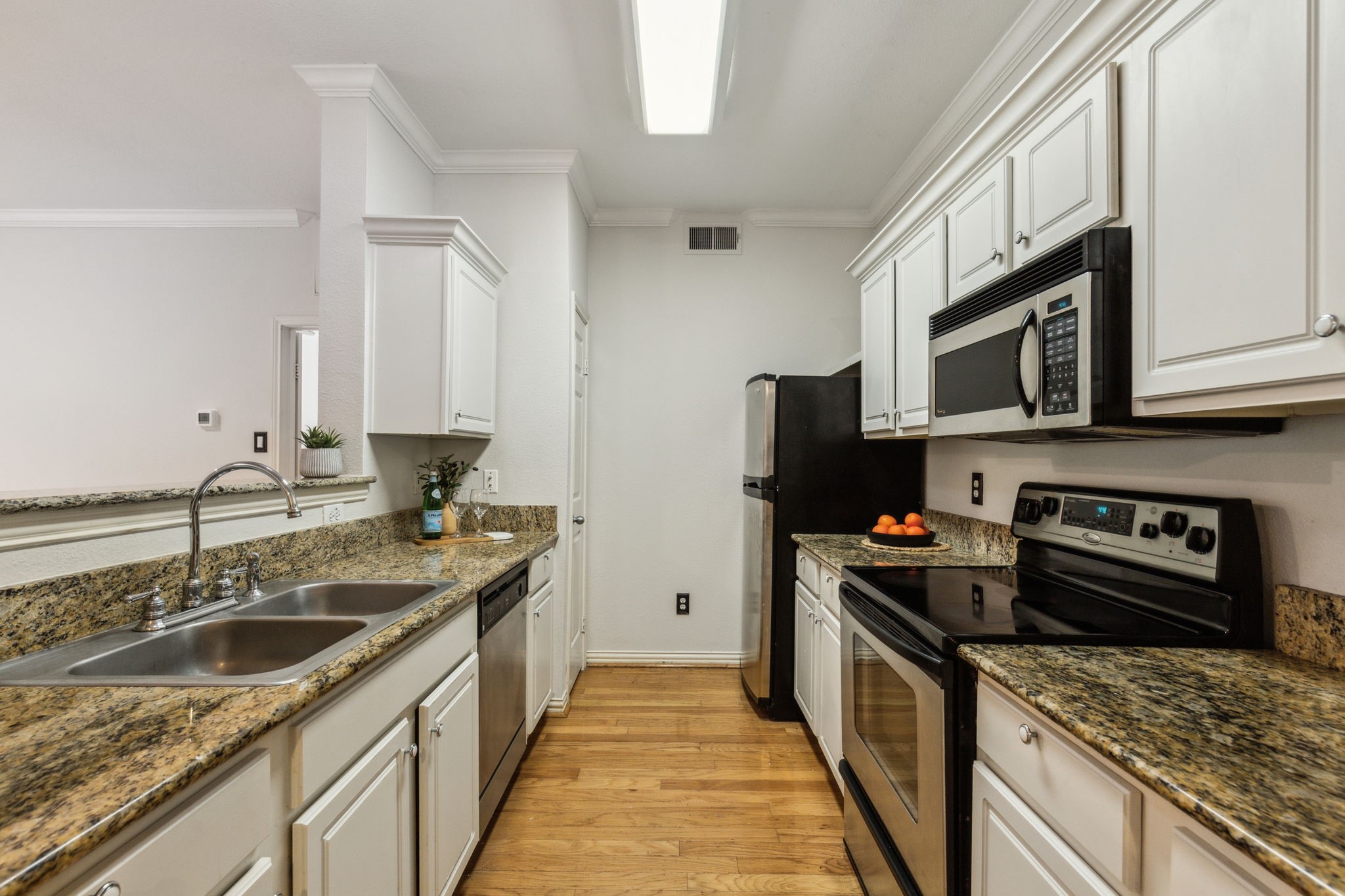 2524 Preston Road 806