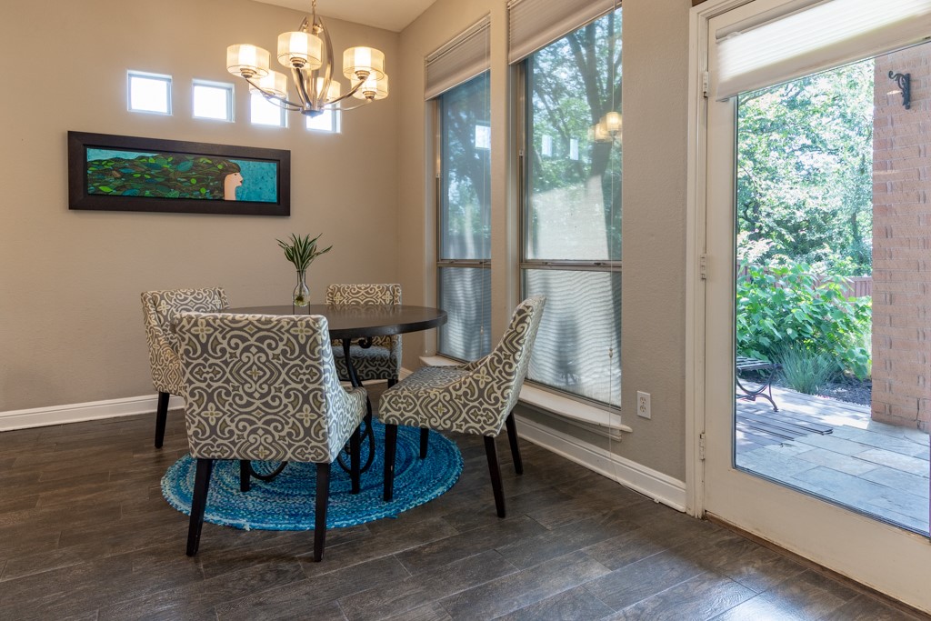 1211 Circle Lane