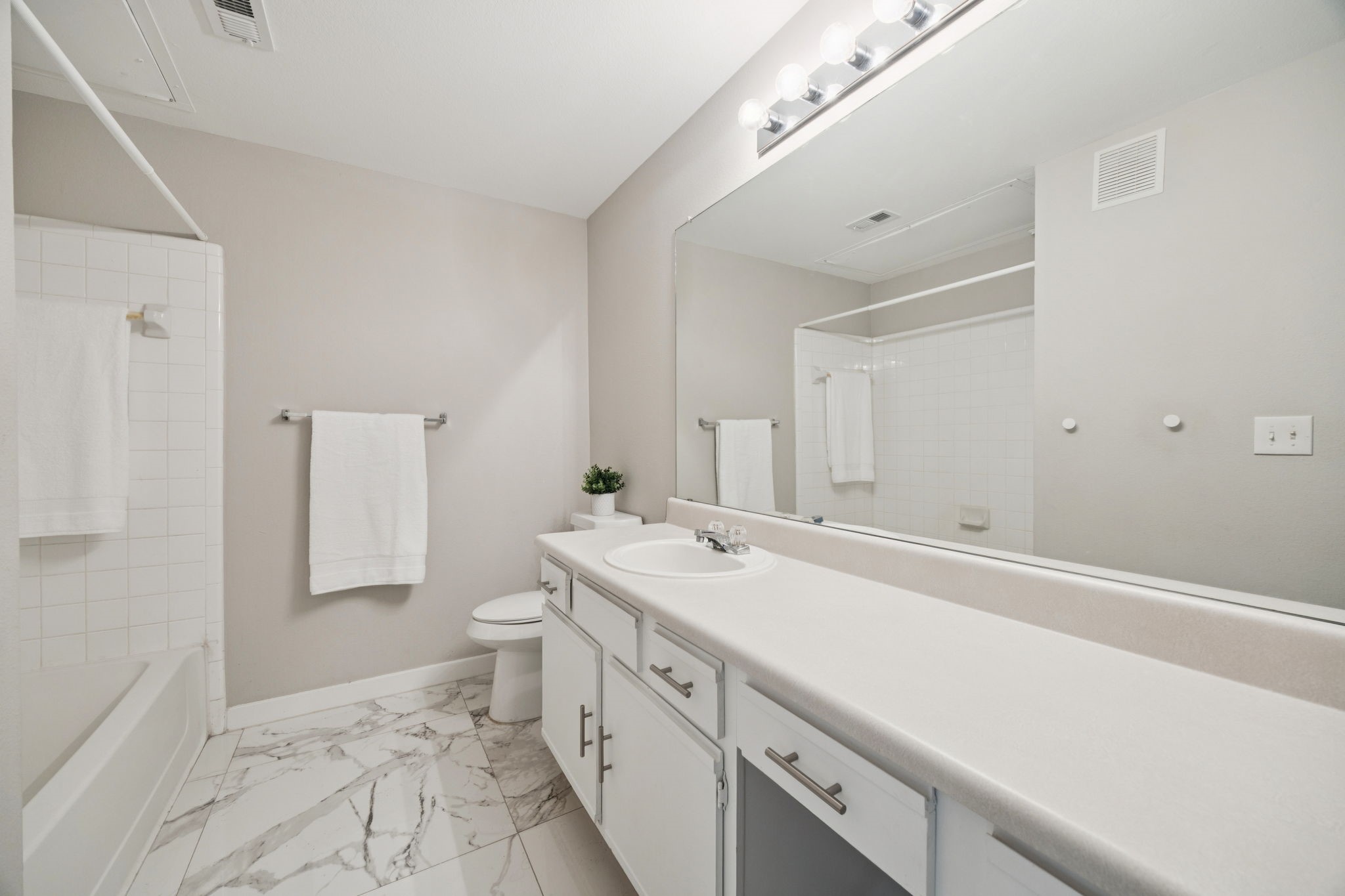 2524 Preston Road 601