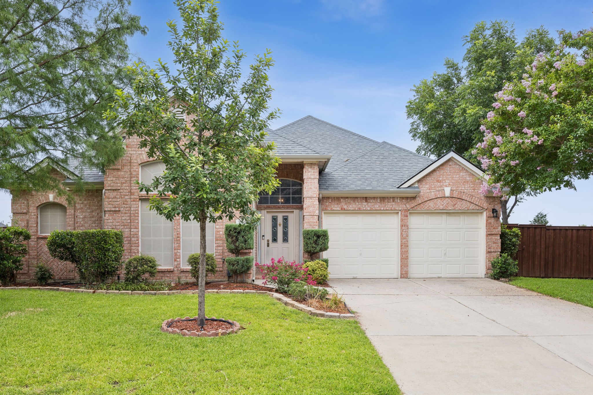 2621 Waterford Way