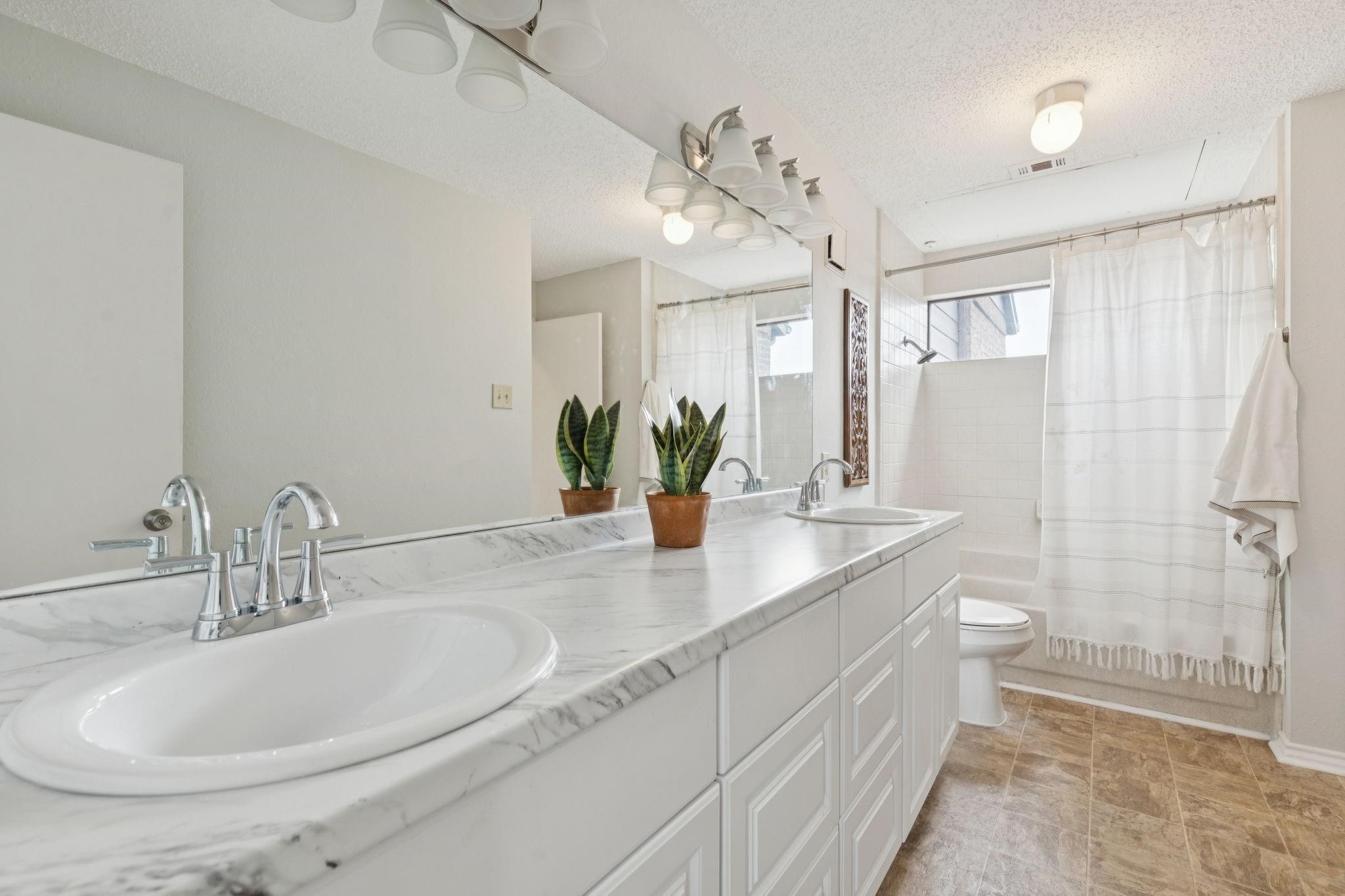 5859 Frankford Road 1103