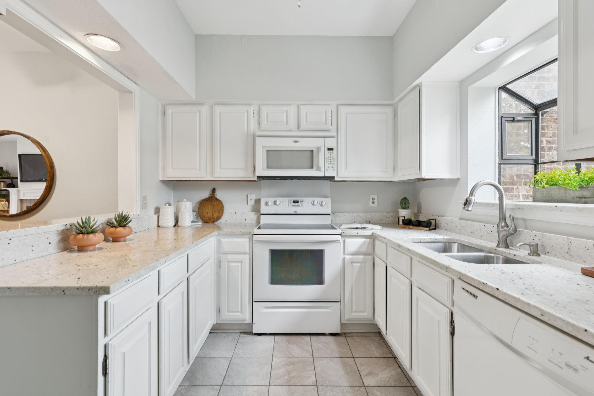 5859 Frankford Road 1103