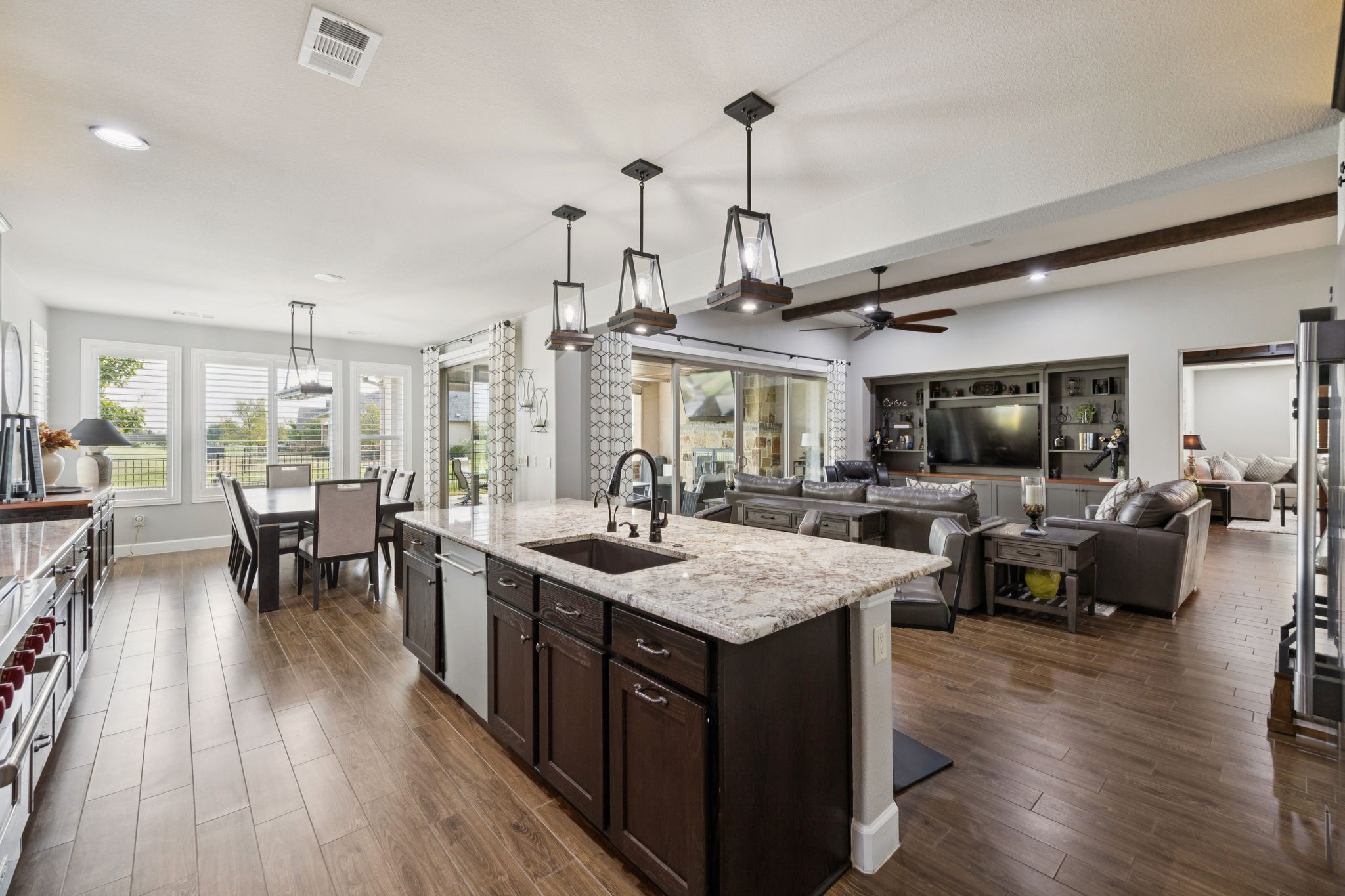 12225 Grosbeak Drive